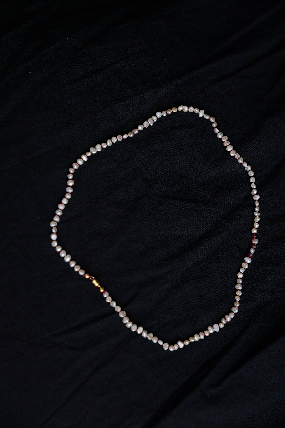 Garnet and pearl necklace