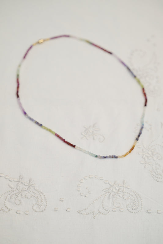 Multi sapphire skinny necklace