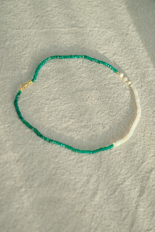 Opal ,green onyx ,pearl necklace